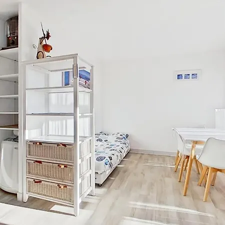 Cosy Bord De *